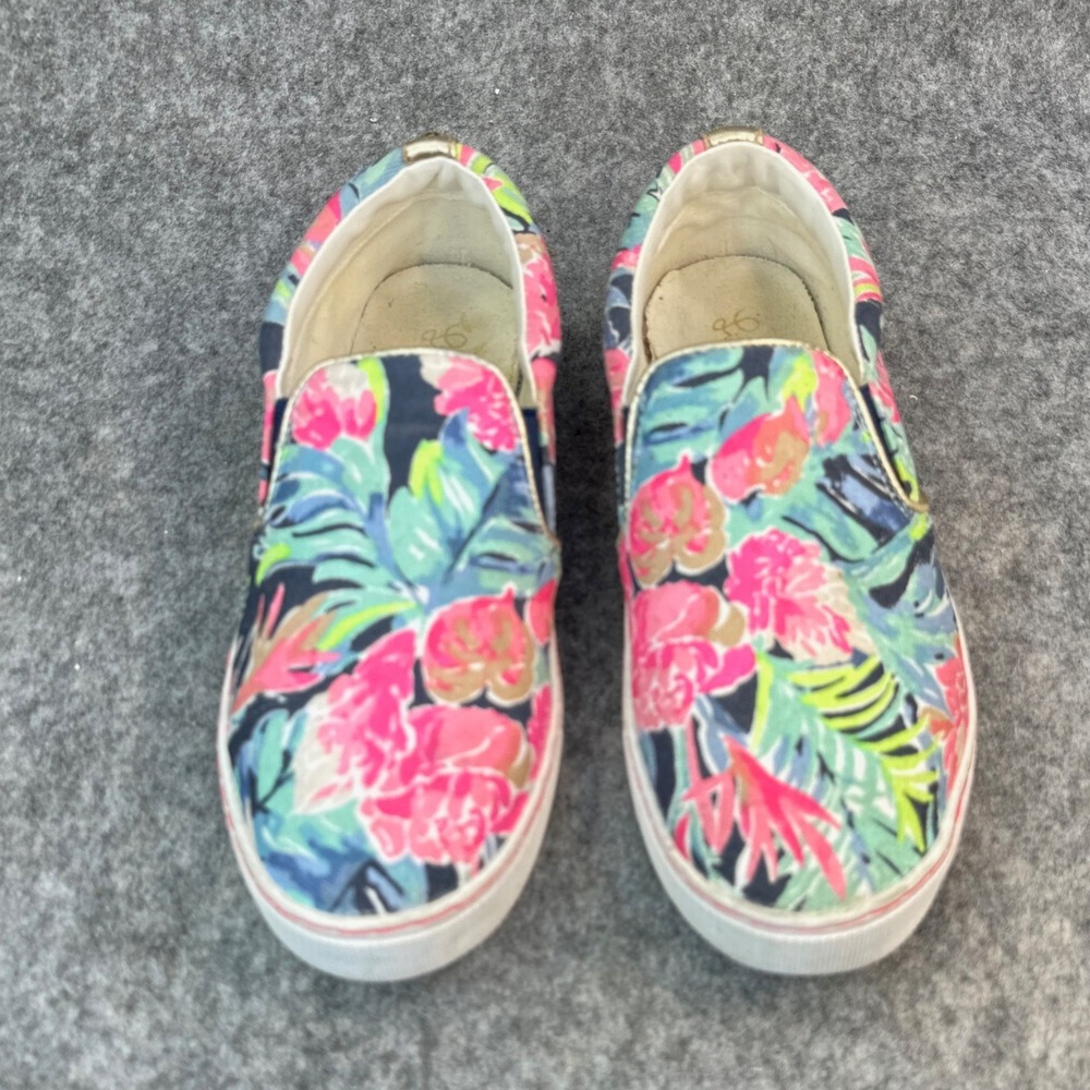 Lilly Pulitzer Julie Sneakers 6.5 Blue Tropical Floral Slip On Beach Club Blooms - Picture 2 of 13